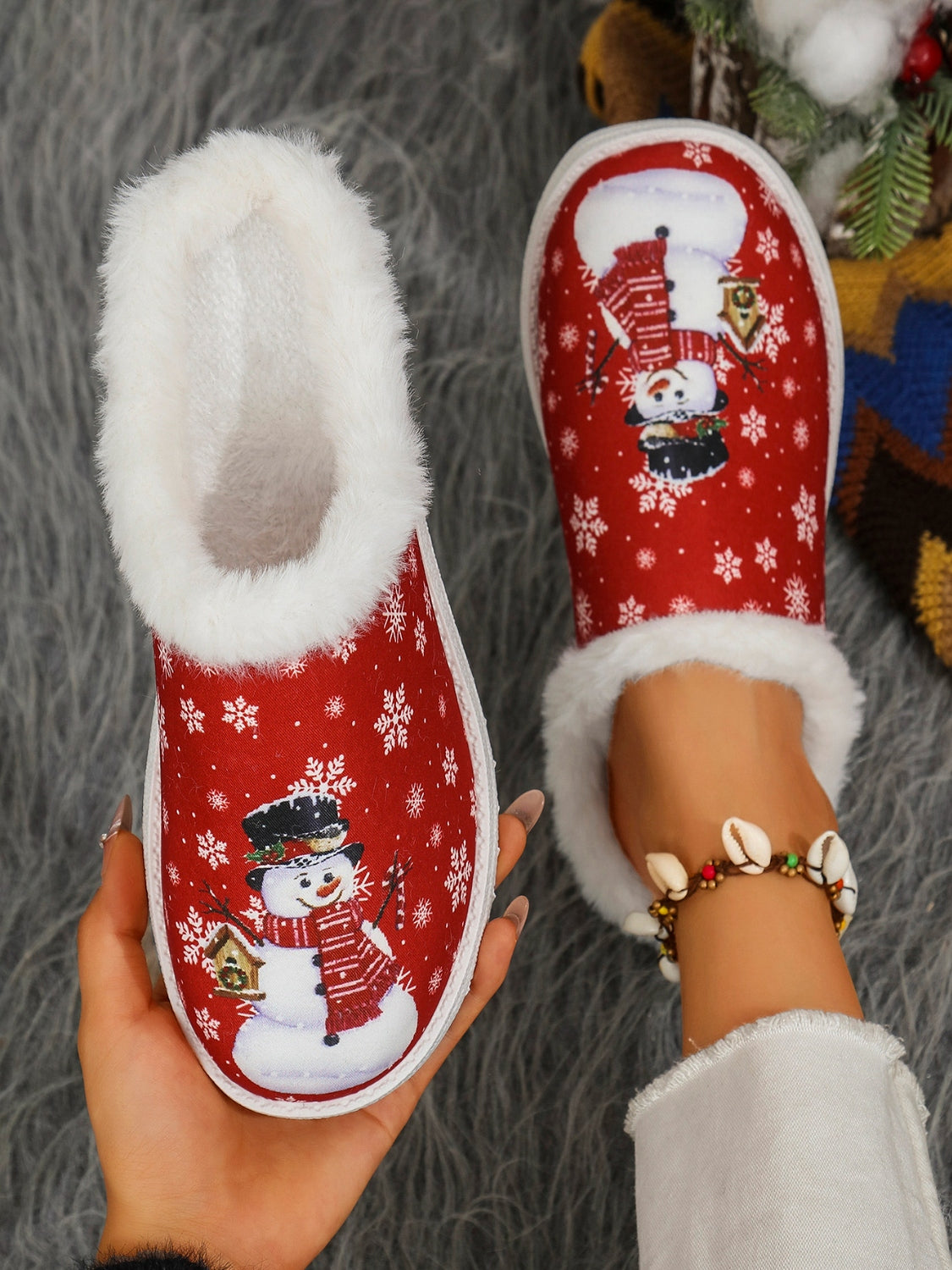 Snowman Print Flat Slippers with Faux Fur - Celeste    