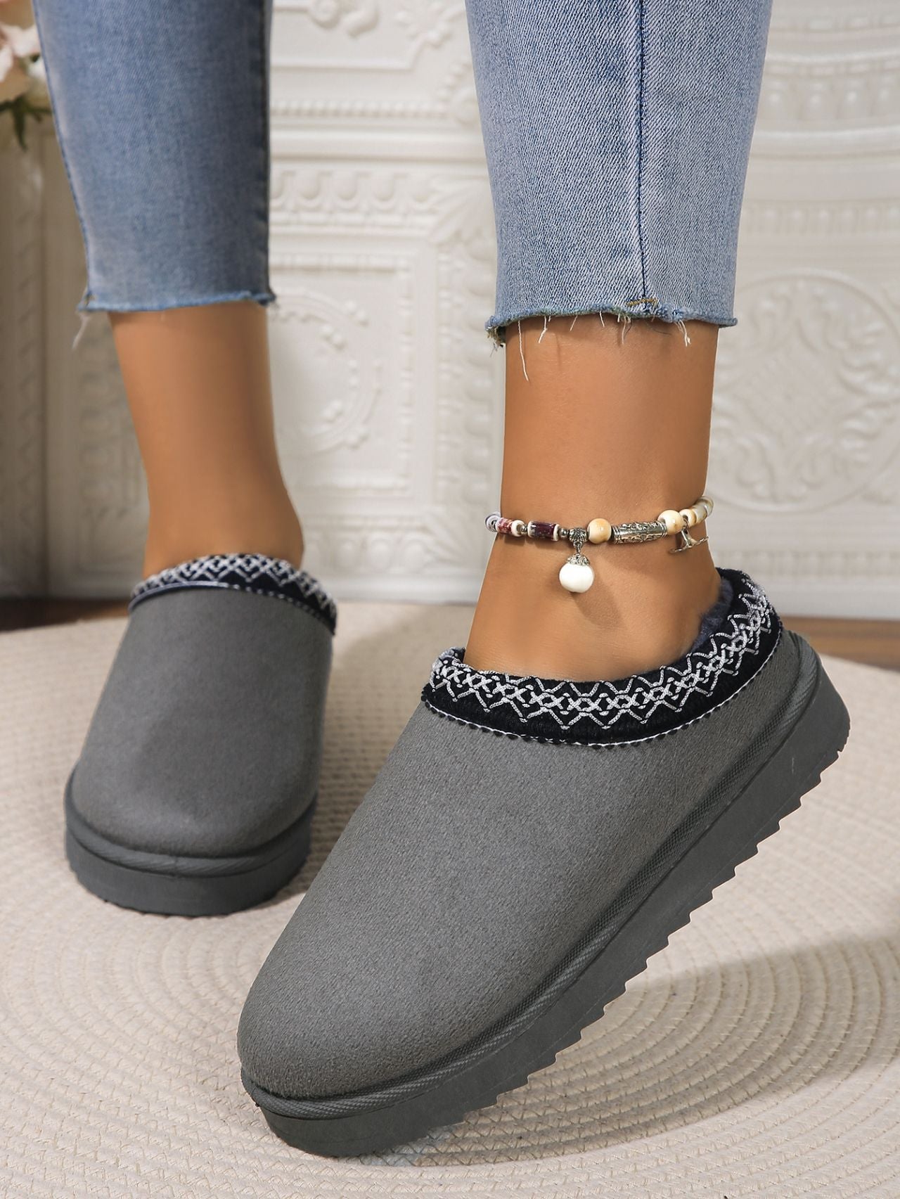 Round Toe Platform Slippers - Celeste    