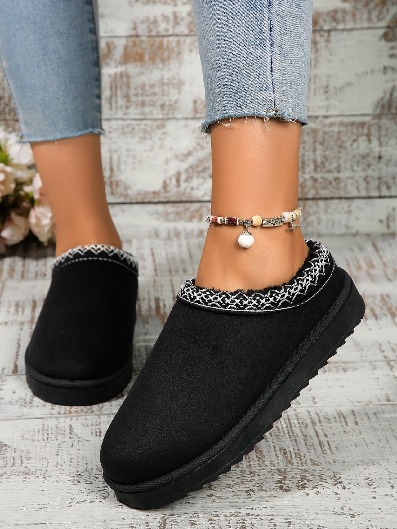 Round Toe Platform Slippers - Celeste    