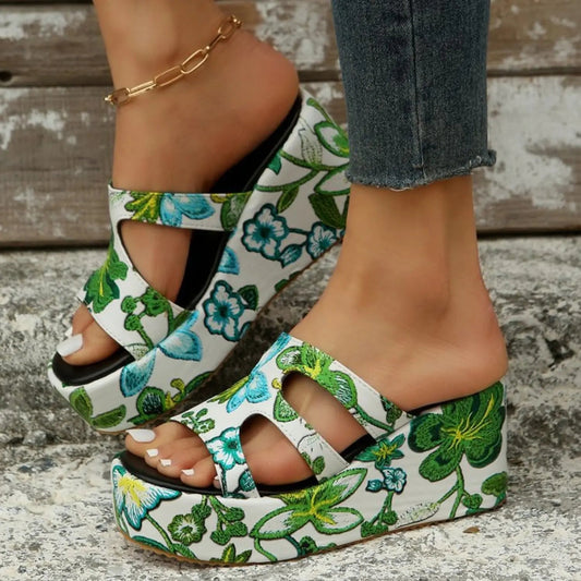 Cutout Floral Peep Toe Sandals - Celeste