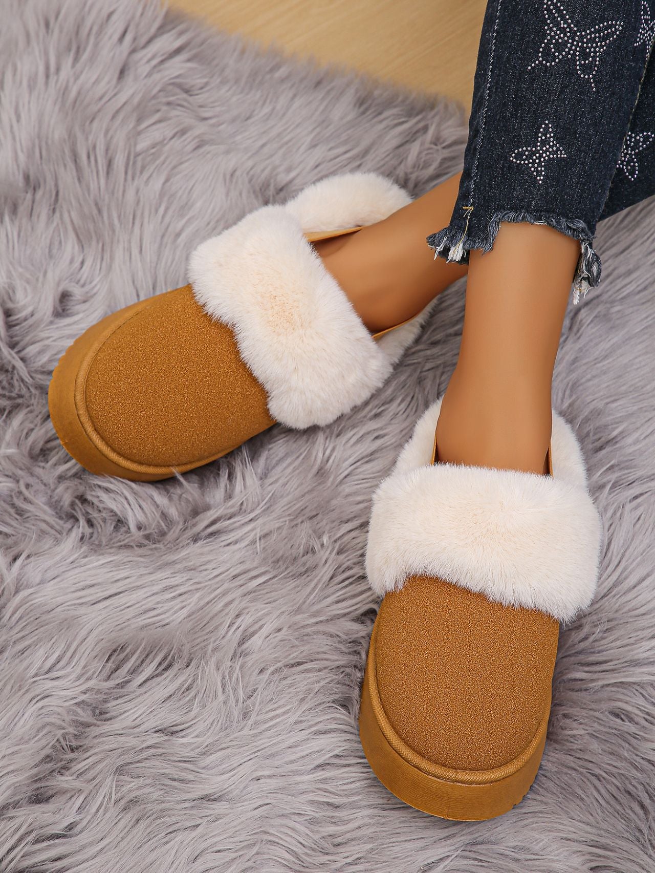 Faux Fur Round Toe Platform Slippers - Celeste    